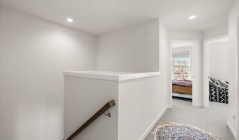 2824 Ridington Rd, Ann Arbor, MI 48105