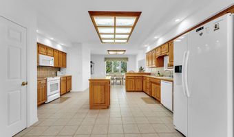 24370 Lawrence 2210, Aurora, MO 65605