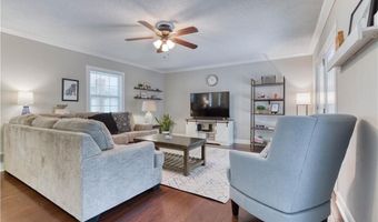 284 Rhodes Dr, Athens, GA 30606