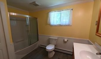61 Fort Johnson Ave, Amsterdam, NY 12010