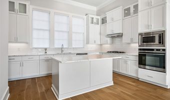 6005 Laurel Ln, Addison, TX 75001