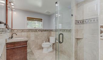 400 CALVIN Ln, Rockville, MD 20851