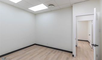 317 N Willis St Suite 2, Abilene, TX 79603