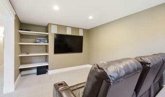 2405 Orchid Ct SE, Ada, MI 49301
