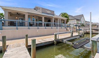 650 S Bay St, Aransas Pass, TX 78336