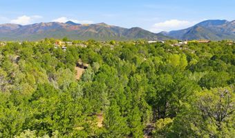 11 Camino De Adelaida Los Pinos Park, Arroyo Seco, NM 87514