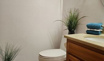 820 Matthews St 29, Bristol, CT 06010