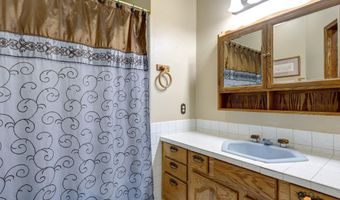 14231 Hancock Dr, Anchorage, AK 99515