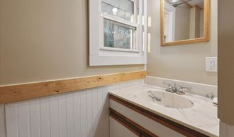 720 Pennsylvania Ave, Alma, MI 48801