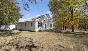 8157 N State Highway V, Ash Grove, MO 65604