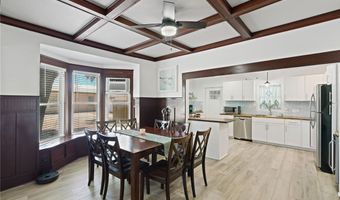 936 S Houston St, Aransas Pass, TX 78336