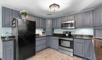 70 Tabor Cir, Albany, NH 03818