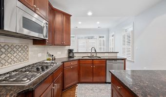 6044 MASONDALE Rd, Alexandria, VA 22315