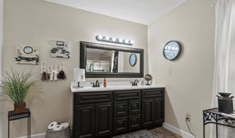 1250 Brashiers Chapel Rd, Arab, AL 35016