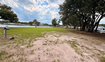 1570 RIVEREDGE Ct, Astor, FL 32102