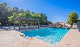 2724 W COLT Rd, Chandler, AZ 85224