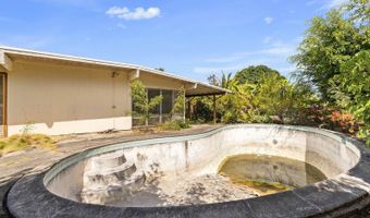1104 Mokapu Blvd, Kailua, HI 96734
