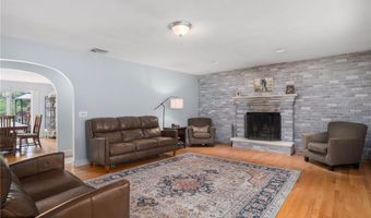 350 Shippee Rd, East Greenwich, RI 02818