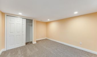 200 Cobb Rd, Aurora, IN 47001