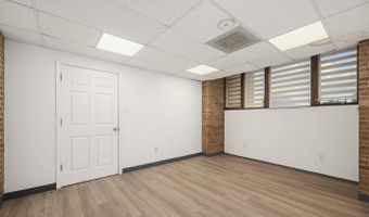 4200 DANIELS Ave, Annandale, VA 22003