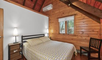 55 Lakeview Dr, Adirondack, NY 12808