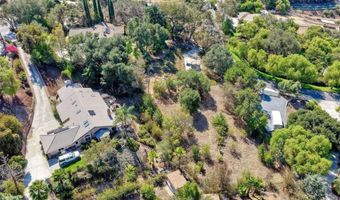 3915 Palomar Dr, Fallbrook, CA 92028