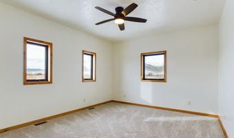 60 Cowboy Dr, Clark, WY 82435