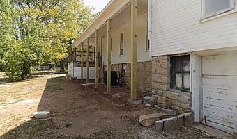 600 W Cave St, Ash Grove, MO 65604