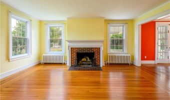 85 Church Dr, Cheshire, CT 06410