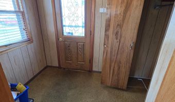 418 N Lloyd St, Aberdeen, SD 57401