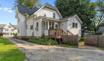 521 Trowbridge St, Allegan, MI 49010