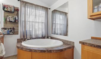 61610 N Whan Rd, Benton City, WA 99320