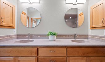 4211 NW Lower Village Rd, Bend, OR 97703