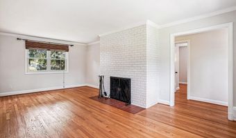 6200 VERNE St, Bethesda, MD 20817