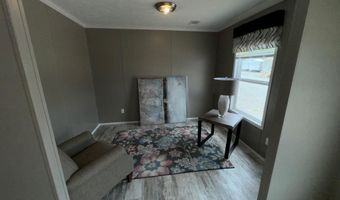 7413 Detonti Rd, Bauxite, AR 72011