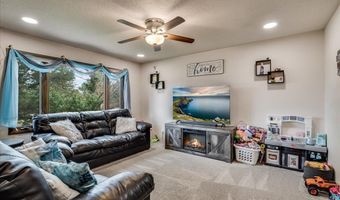 2114 PARK Ave, Cheyenne, WY 82007
