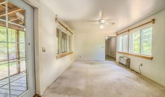 31 Herrick Rd, Belfast, ME 04915