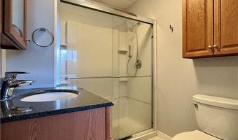 231 Smith St, Warwick, RI 02886