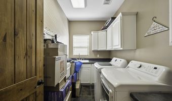 242 S BETHANY Pl, Casa Grande, AZ 85194