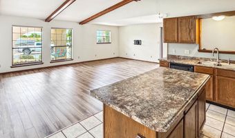 803 Latrobe Dr, Carlsbad, NM 88220