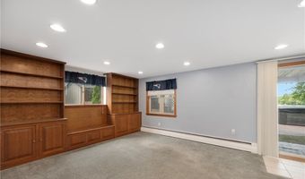 144 Aldrich Rd, Glocester, RI 02857