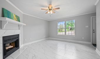 4625 Parkoaks Dr #65, Baton Rouge, LA 70816
