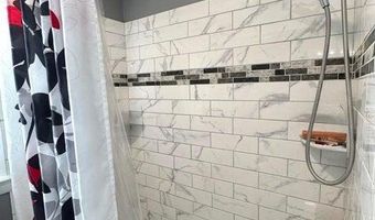 168 BEVERLY Dr, Barnegat, NJ 08005