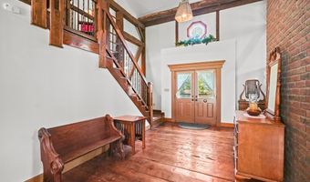 9056 Emerson Rd, Apple Creek, OH 44606