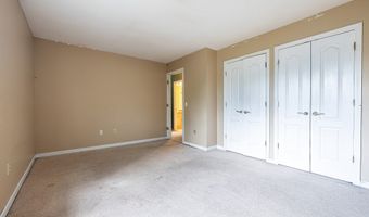 10 South St 77, Danbury, CT 06810