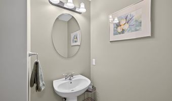22 Mill Pond Rd 22, Brentwood, NH 03833