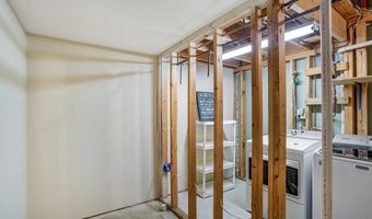 7044 FIELDHURST Ct, Alexandria, VA 22315