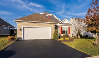 16 Raccoon Ln, Barnegat, NJ 08005