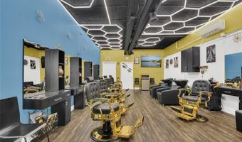 123 W MAIN St, Apopka, FL 32703