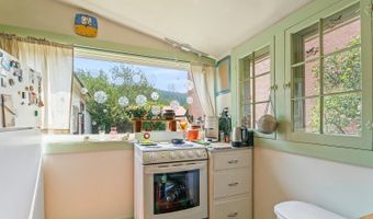 99 Basin St, Basin, MT 59631